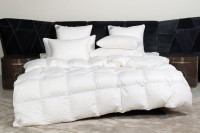 Одеяло KING DOWN GRASS всесезонное с бортиком 200x220