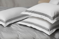 Наволочки с широкой отделкой Alpine Ash Grey Allure Grass 