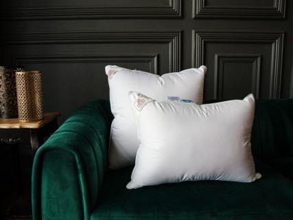 Подушка 3D ALOE VERA GRASS упругая 68х68