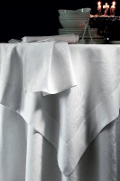 Cкатерть Blanc des Vosges OMBELLE белый диам 175 + 6 салфеток 50/50,100% хлопок жаккард
