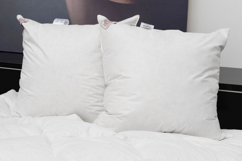 Подушка PRIME DOWN GRASS средняя 68х68