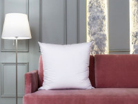 Подушка WHITE FAMILIE DOWN средняя с бортиком 60х80