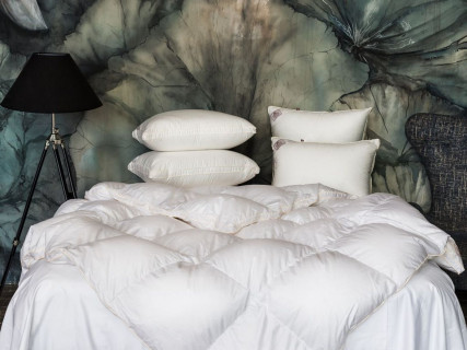 Одеяло QUEEN DOWN GRASS теплое с бортиком 200x220