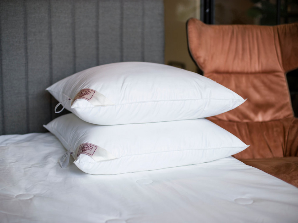 Подушка German GRASS LUXURY SILK   средняя