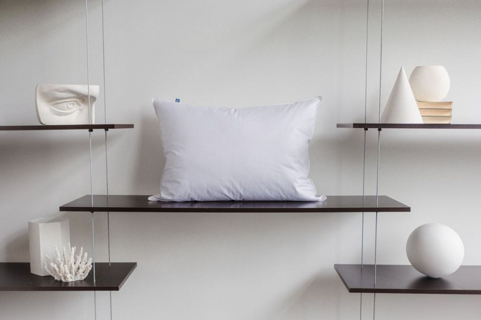 Подушка 5 STARS FAMILIE DOWN средняя 50x68