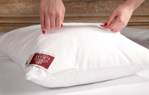 Наволочка STOP GRASS на молнии 50х70